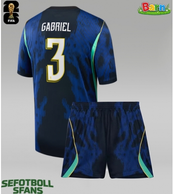 Brasilien Gabriel Magalhaes #3 Bortaställ Barn VM 2026 Kortärmad (+ Korta byxor)